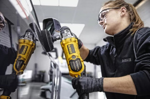 Полірувальна машина мережева DeWALT, 1250 Вт, 0 - 600 / 0 - 3500 об/хв, вага 3.0 кг №9