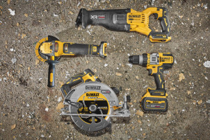 Пила шабельна акумуляторна DeWALT, 18В XR Li-lon, 0 - 3000 ход/хв, величина ходу 28.6 мм, вага 3.5 кг, без акумуляторів та ЗП, TSTAK №18