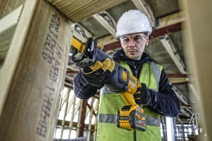 Пила шабельна акумуляторна DeWALT, 54В XR FLEXVOLT Li-lon 3 Аг, 0 - 3000 ход/хв, величина ходу 28.6 мм, вага 3.54 кг, TSTAK №5