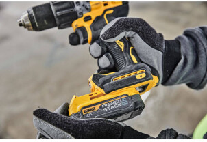 Дрель-шуруповёрт аккумуляторная бесщёточная ударная DeWALT DCD805E2T №4