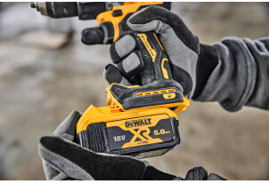 Дриль-шурупокрут акумуляторний безщітковий ударний DeWALT DCD805P2T №4